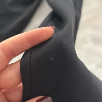 Oysho Taytı Kısa Sürede Deforme Oluyor Ve Delik Açıyor