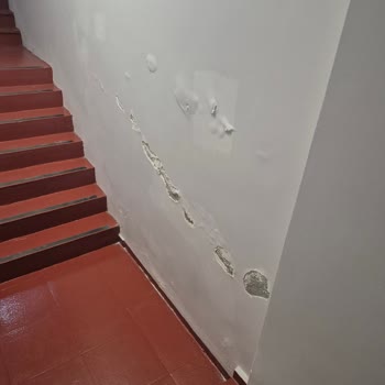 Adres Karışıklığı, Gecikme Ve Faturasız Ücretli Su Kaçak Hizmeti Şikayeti