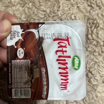 Sütaş Çikolatalı Pudingde Görünür Küflenme Ve Katılaşma