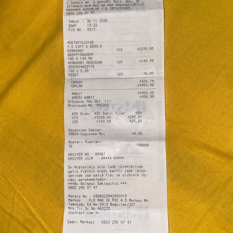 In Street Mağazasında Aldığım Adidas Ayakkabılar Hızlıca Yırtıldı Ve Sorumluluk Bana Yükleniyor