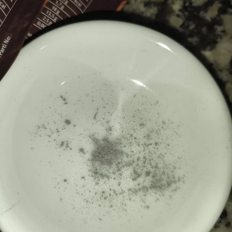 Bizim Mutfak Kakaolu Pudingde Renk Ve Tat Bozukluğu