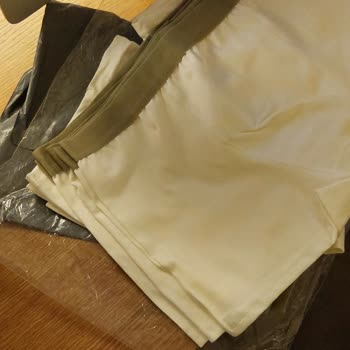 İlan Edilen Renk Ve Kaliteyle Uymayan Boxer Gönderimi Ve İletişimsizlik