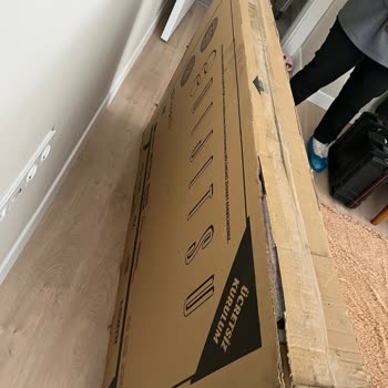 Şok Market'ten Defolu Televizyon İçin 50 Gün Süren İade Oyalaması Ve Bilgi Eksikliği