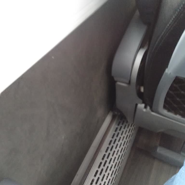 Yanıltıcı USB Şarj Özelliği Nedeniyle Bilet İadesi Talebi