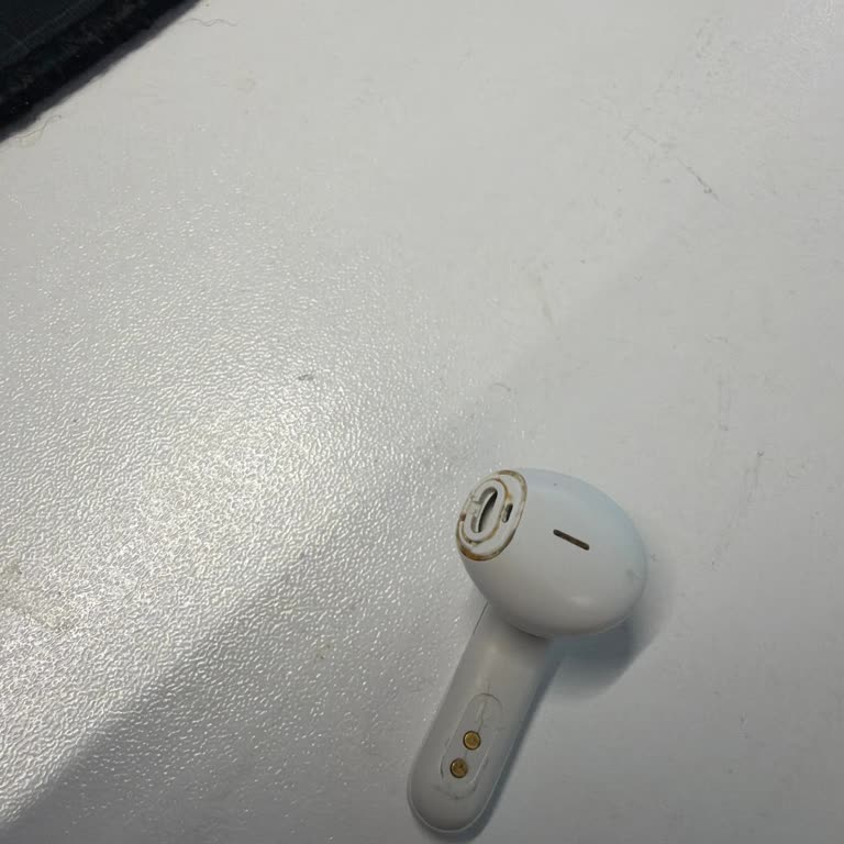 JBL Wave 300 Kulaklıkta Silikon Ve Tel Parçasının Kaybolması Ve Ücretsiz Yedek Talebi