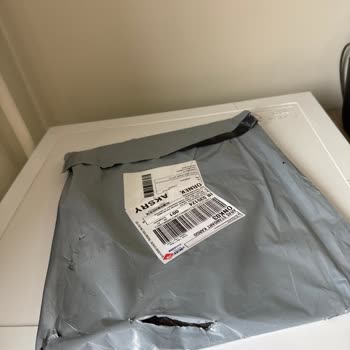 Aras Kargo Aksaray Eskil Şubesinde Çelik Servis Kaşığım Eksik Ve Telefon Açılmıyor