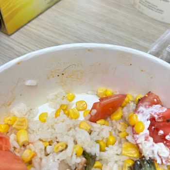 Kıl İçeren Salata: Hijyen Sorunu Ve İade Talebi