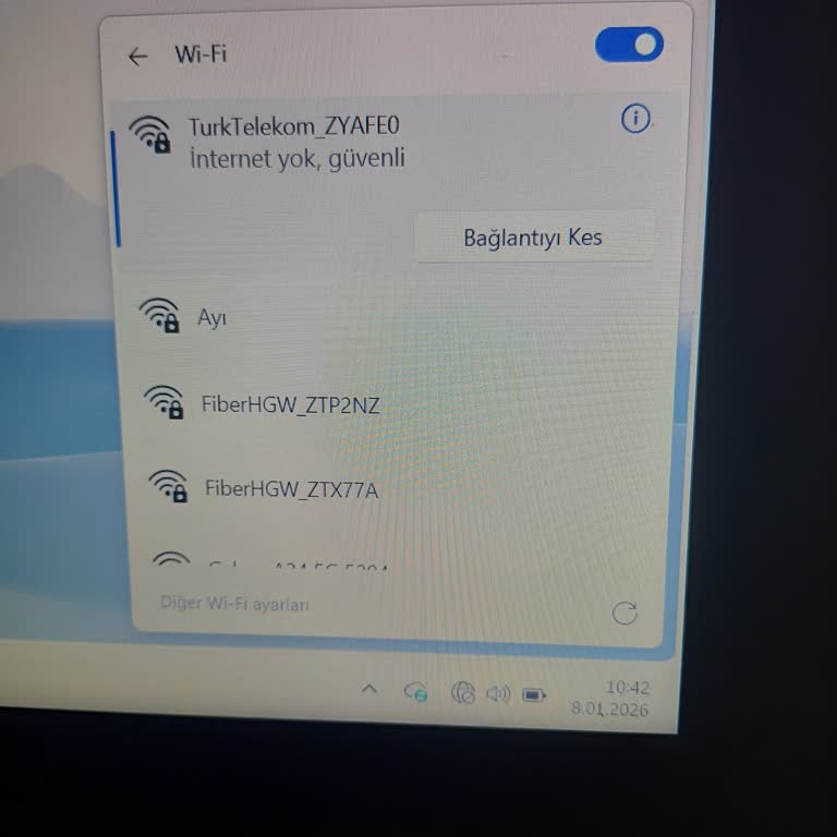 İnternet Kesintisi Ve Bilgilendirme Eksikliği Nedeniyle Acil Çözüm Talebi