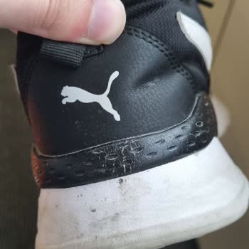 FLO Vialand Mağazasından Alınan Puma Anzarun Lite Ayakkabısının Boya Soyulması Ve Değişim Talebi