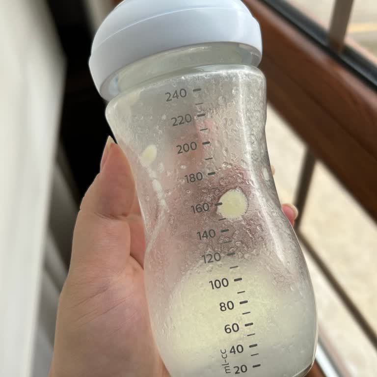 Aptamil Mama Hazırlarken Tortulaşma Ve Bebekte Kusma Sorunu