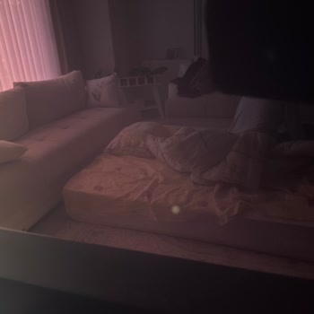 Samsung TV Çizgi Sorununda Servisin Reddini Kabul Edemiyorum