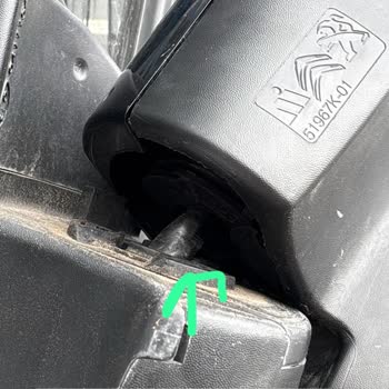 Sağ Aynanın Soğukta Otomatik Aç Kapat Sistemi Nedeniyle Kırılması Garanti Kapsamına Alınmalı