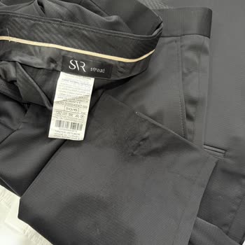 Terziden Sonra Tiftiklenme Yaşanan Damatlık Takımda Mağazanın İade Reddi