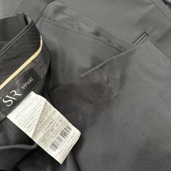 Terziden Sonra Tiftiklenme Yaşanan Damatlık Takımda Mağazanın İade Reddi