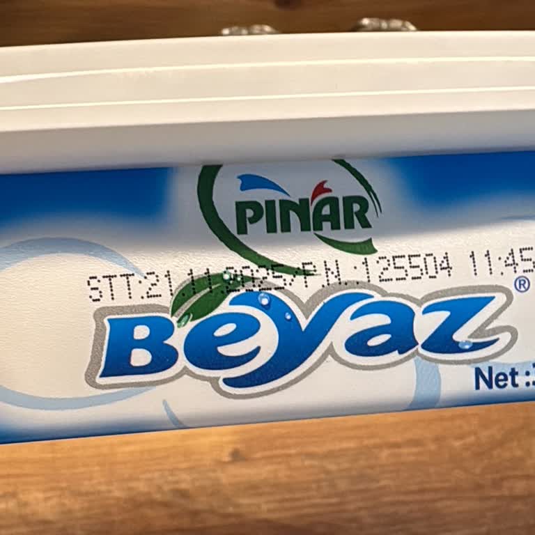 Getir Çarşı Pendik Şubesinde Sağlık Riski Oluşturan Tarihi Geçmiş Peynir