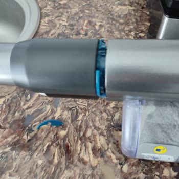 Normal Kullanımda Kırılan Süpürge Parçası Ve Servis Erişiminin Sağlanması Talebi