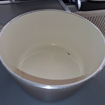 Emsan Crystal Tencere Setinde Deforme Ve Soyulma, Değişim Ya Da İade Talebi