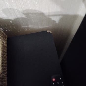 IKEA’dan Gelen Çoklu Hasarlı Dolapta Tek Kapak Değişimi Yetersiz, Tam Değişim Talebi