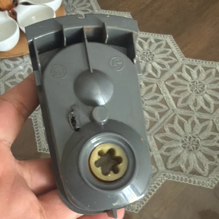 Garanti Altındaki Karaca Mutfak Robotunun Bıçak Parçası Ücretsiz Değişimi Talebi