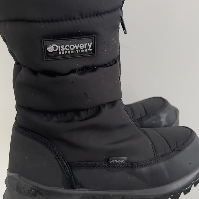 Waterproof İddiası Yanıltıcı Bot Yağmurda İçine Su Doldurdu