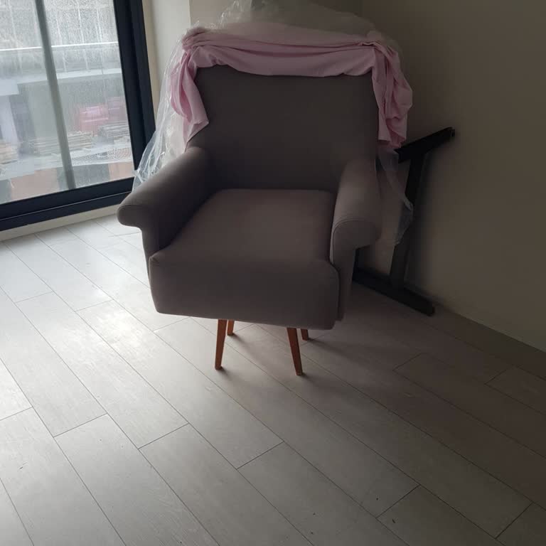 Kelebek Mobilya’da Eksik Parçalar Nedeniyle Koltuk Kurulumu 80 Gün Gecikiyor