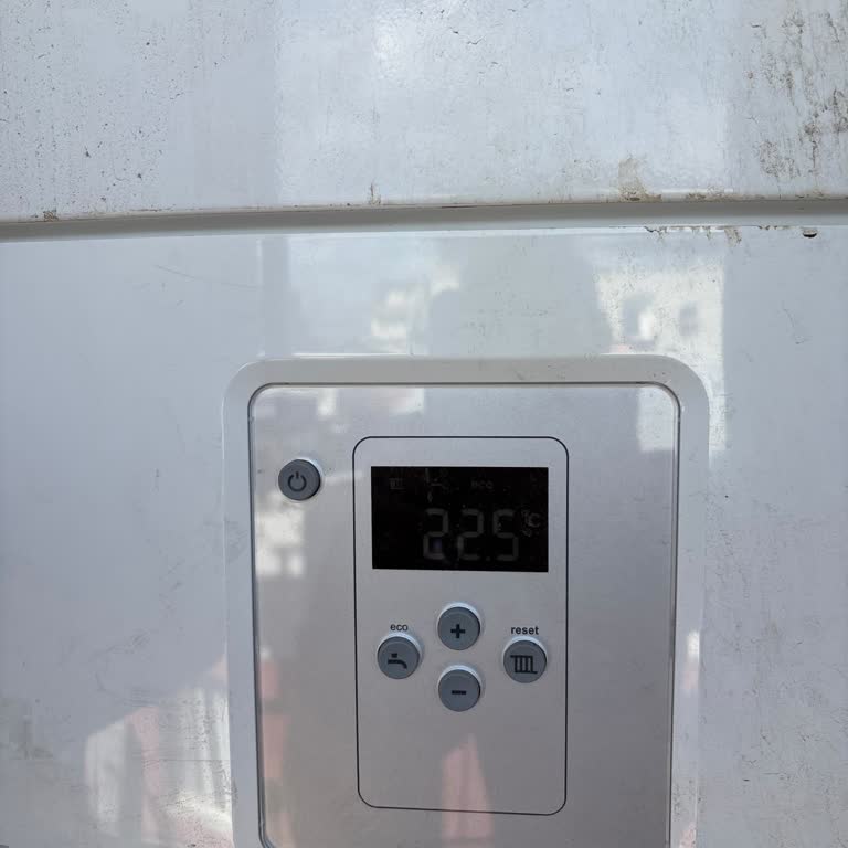 Garanti Kapsamındaki Kombimde Su Gidiş Sensörü Ve Eşanjör Arızası İçin Ücret Talebi Kabul Edilemez