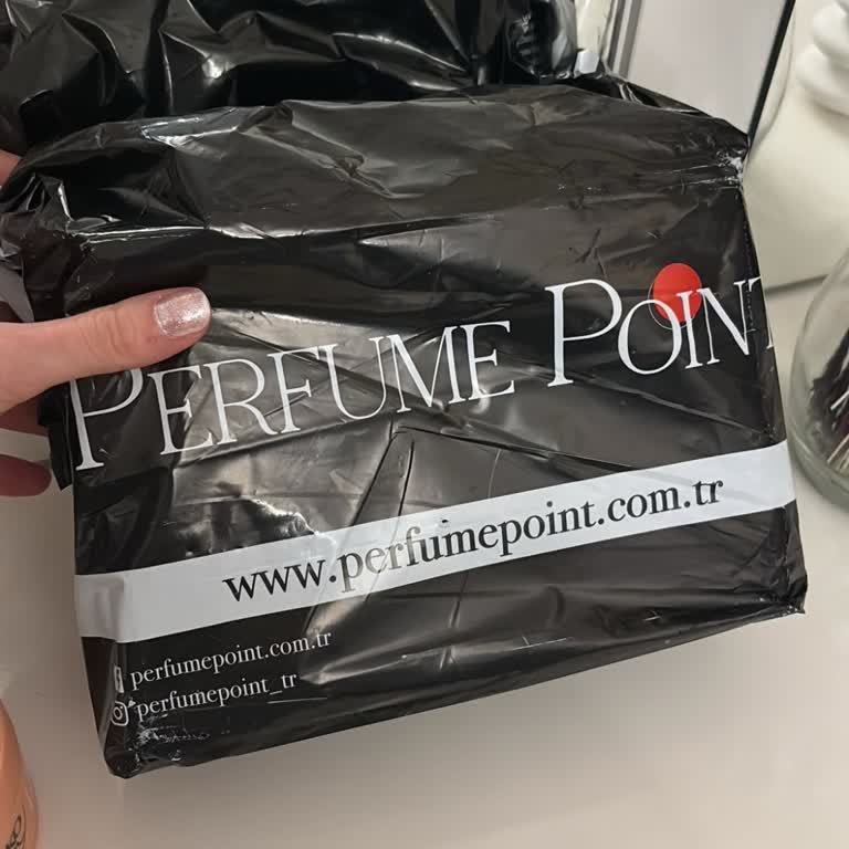 Boyner'de Orijinalliği Şüpheli Parfüm Satışı Ve Çözülemeyen İade Süreci