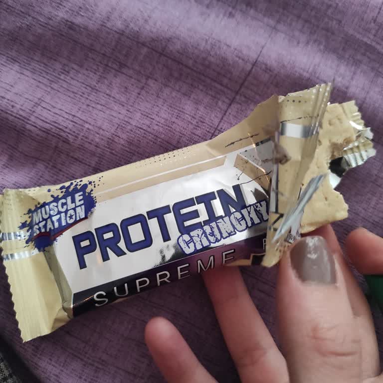 Tarihi Geçmemiş Protein Barı Tadındaki Bozukluk Ve Karın Ağrısı