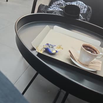 Kirli Fincan Ve Saç Kılı: Kahve Dünyası Şubesinde Hijyen Sorunu