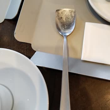 Kahve Dünyası Şubesinde Cam Bardak İsteğine Kaba Davranış