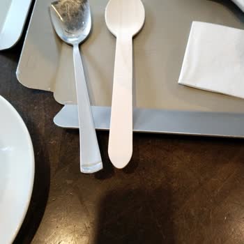 Kahve Dünyası Şubesinde Cam Bardak İsteğine Kaba Davranış