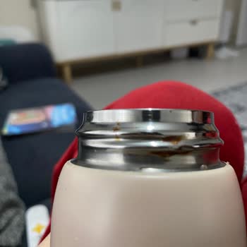 Paslanmaz Çelik Termosların Kısa Sürede Paslanması Ve Para İadesi Talebi