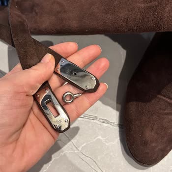 Az Kullanımda Kemer Tokası Düşen Çizme İçin Ücretsiz Çözüm Talebi