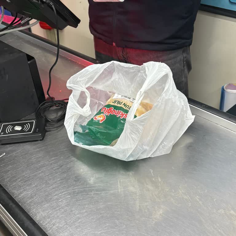 A101 Şubesinde Bozuk Tavuk Satışı, İade Reddi Ve Gıda Güvenliği Sorunu