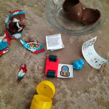 Eksik Parçalar Nedeniyle Çocuk Ağladı