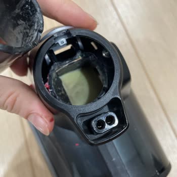 Bosch Süpürge Toz Haznesinin Kendi Kendine Kırılması Ve 4.670 TL Yüksek Yedek Parça Ücreti