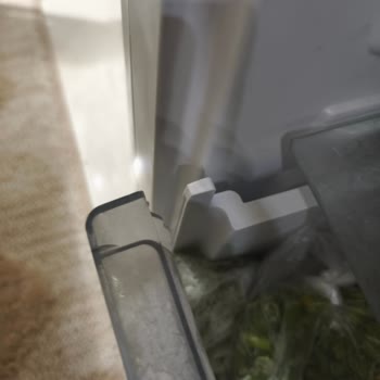 Arçelik Buzdolabının Derin Dondurucu Çekmece Kapaklarındaki Kırılma Ve Sürekli Buzlanma Sorunu