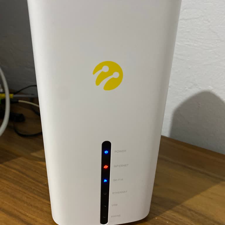 İnternet Kesintisi Ve Müşteri Hizmetlerinden Cevap Almama