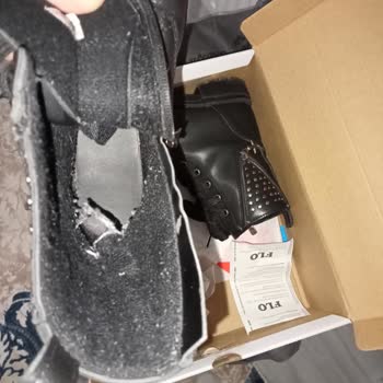 Polaris Çocuk Botunun Bir Hafta İçinde Yırtılması Ve Müşteri Hatası İddiasına Karşı İade Talebi