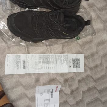 Boyner'den Skechers Ayakkabıda Açılan Dikiş: Üretim Hatası Ve İade Talebi