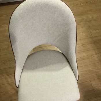 Krem Renkli Sandalyeler Gri Renk İsteği Reddedildi, İade Ve Geri Ödeme Talebim Kabul Edilmedi