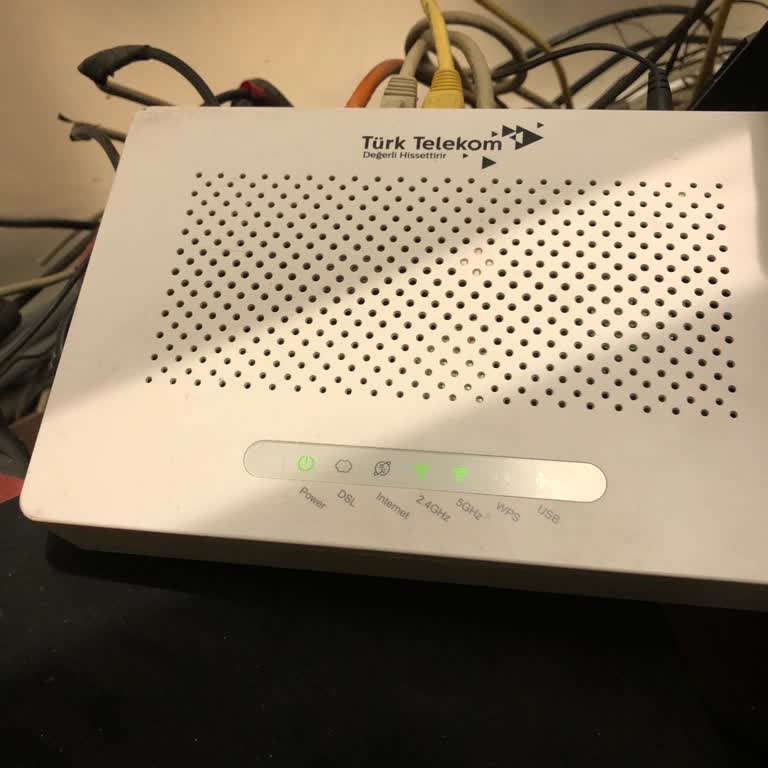 Üç Gün Süren İnternet Ve Telefon Kesintisi İçin Acil Çözüm Talebi