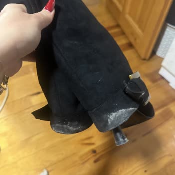 Trendyol'dan Satın Alınan Hotiç Kadın Çizmelerinde Topuk Basıncı Sorunu İade Talebi