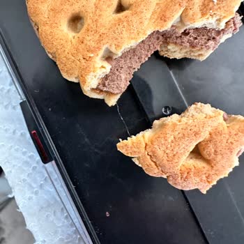 Ülker Probis Bisküviden Kıl Benzeri Yabancı Madde Çıktı, Müşteri Hizmetleri Cevap Vermedi