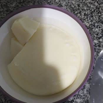 Anadolu Peynircilik Van Otlu Peynir Yazmasına Rağmen İçinden Normal Peynir Çıktı