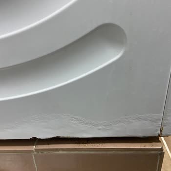 Garanti Süresi Devam Eden Çamaşır Makinesinde Küflenme Ve Kısmi Ücretsiz Değişim Reddi