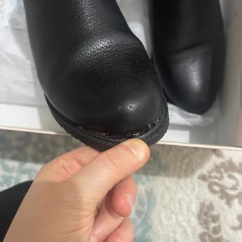 Tamer Tanca Mağazasında Botun Tadilatı Sonrası Mağduriyet Ve Değişim İsteği