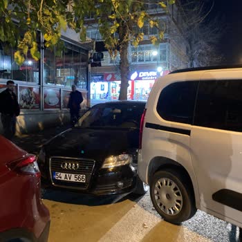 Sigorta Şirketi Araç Çarpması Sonrası Onay Bekleyişi Cevapsız