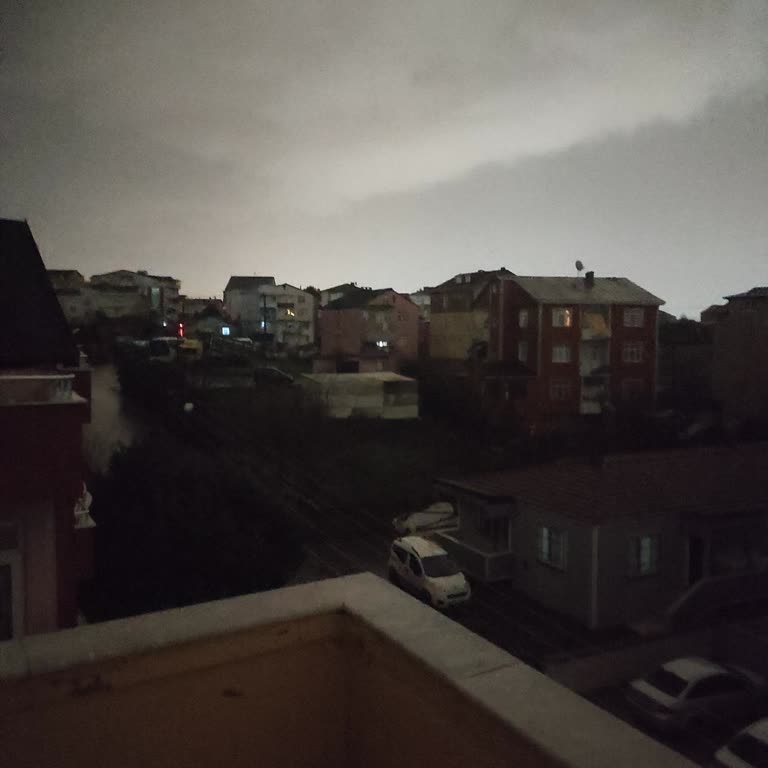 Güçlü Rüzgar Sonrası Elektrik Kesintisi Ve Cevapsız Müşteri Hizmeti