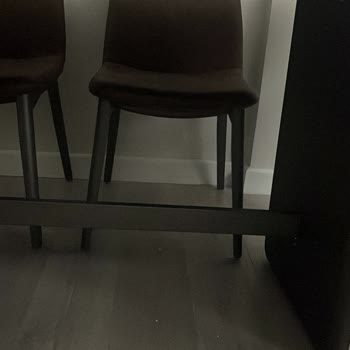 Noga Mobilya’dan Alınan Masanın Eksik Ayakları Ve Uzun Süreli Gecikme